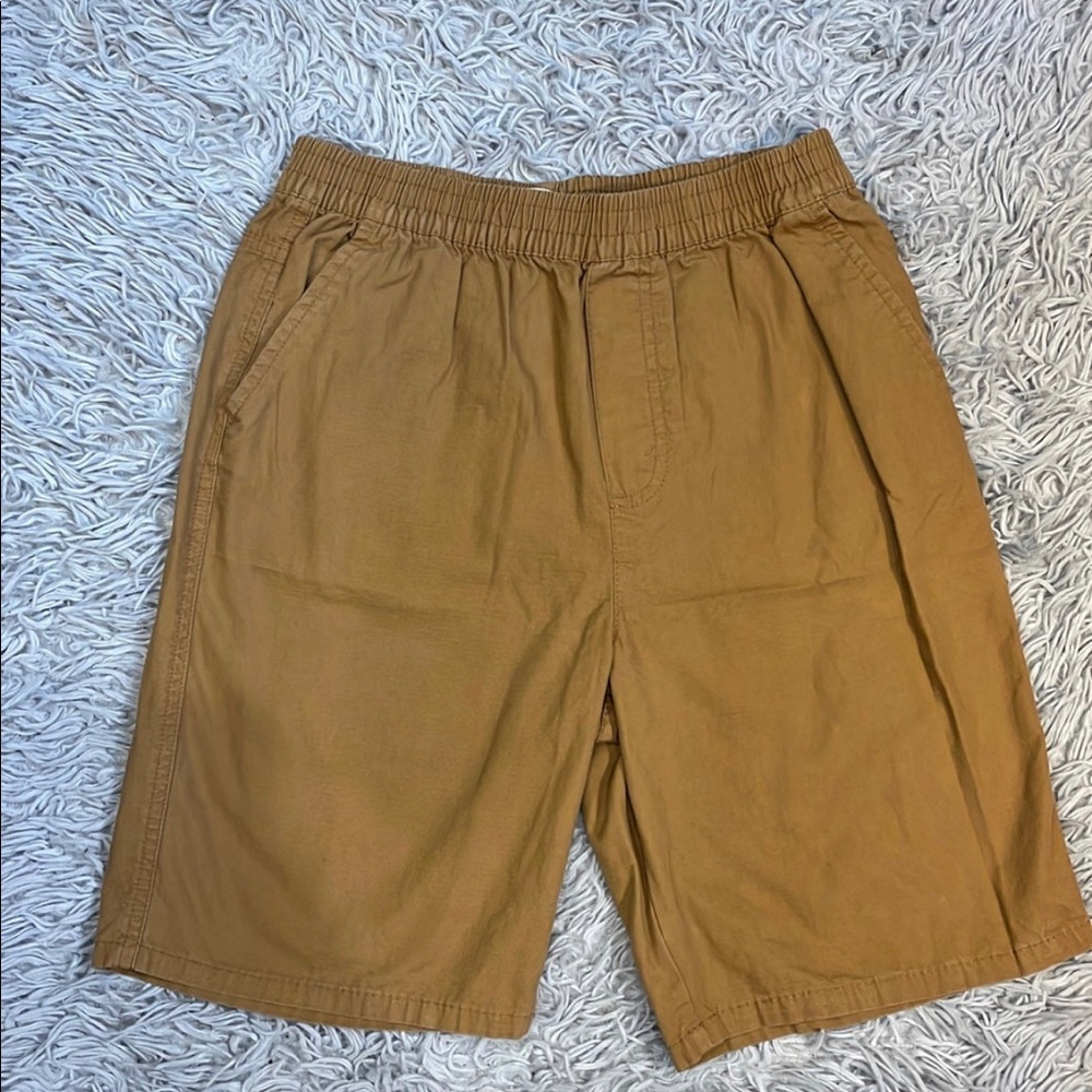 Levi khaki shorts